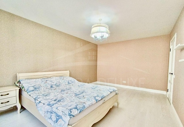 2-х комнатная квартира 62 м2 на 2/10 этаже дома в г. Севастополь, ул. Комбрига Потапова