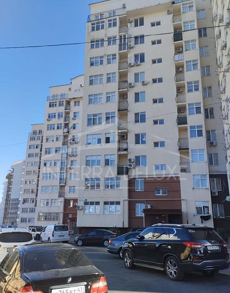 1-комнатная квартира 40 м2 на 1/10 этаже, Ленинский район,  пр-кт Генерала Острякова 244к6