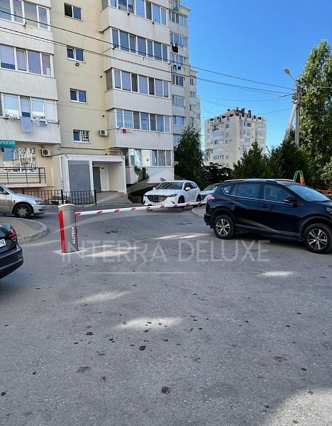 1-комнатная квартира 40 м2 на 1/10 этаже, Ленинский район,  пр-кт Генерала Острякова 244к6