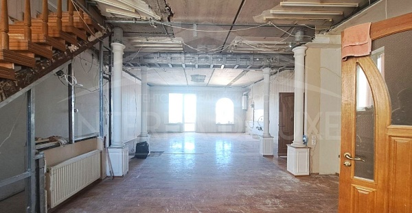 3-х комнатная квартира 157 м2 (двухуровневая), Ленинский район, ул. Щорса, 4