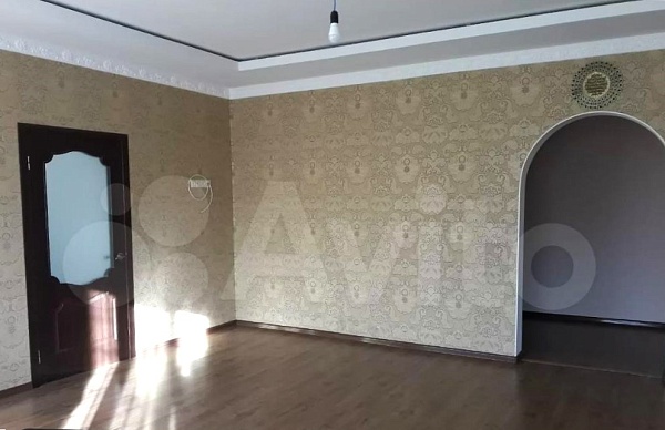 Дом 155 м2 на 12 сот. ИЖС, Бахчисарайский район, с. Плотинное, ул. Гагарина