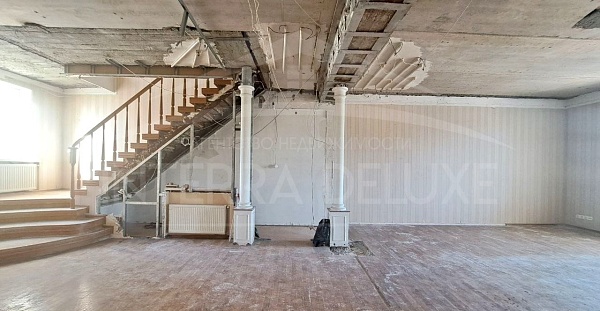 3-х комнатная квартира 157 м2 (двухуровневая), Ленинский район, ул. Щорса, 4