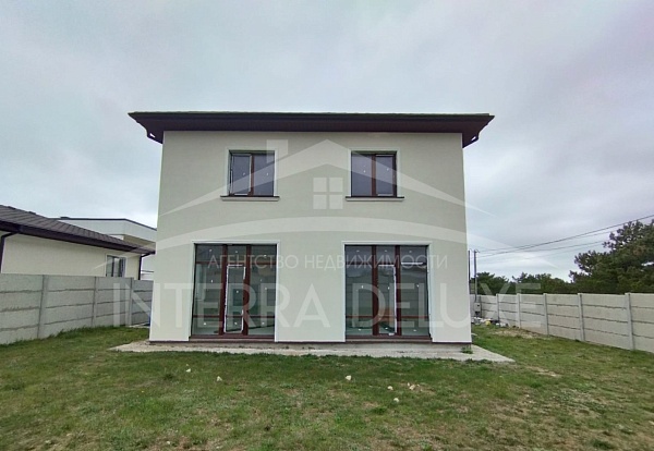 2-х этажный дом 155 м², на участке ИЖС 4,5 сотки в ЖК Благополучный, Нахимовский район, ул. Генерала Богдановича