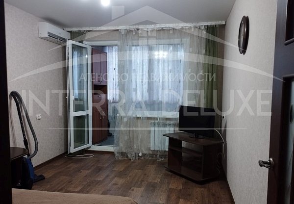 1-однокомнатная квартира 31 м2, на 2 этаже 9-ти этажного дома в г. Севастополь, Гагаринский район, пр-кт Октябрьской Революции