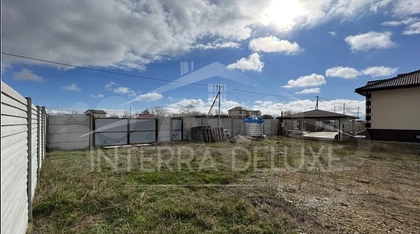2-х этажный дом 320 м2 на участке 16 соток ИЖС, Нахимовский район, ул. Евгения Реброва,27