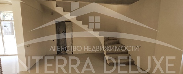 СТ Катюша 151, дом 125 м² на участке 8 сот.