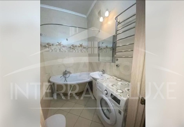 1- комнатная квартира 45 м2 на 6/6 этаже, Гагаринский район, ул. Правды, 33 Б
