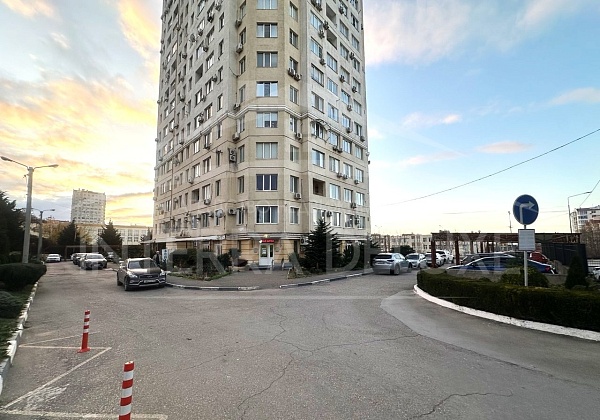 2-х комнатная квартира на 8/16 этаже, Гагаринский район, пр. Античный, 11