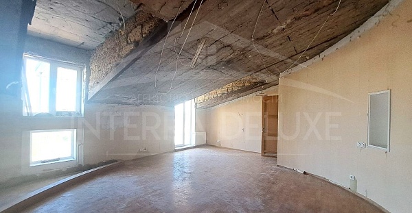 3-х комнатная квартира 157 м2 (двухуровневая), Ленинский район, ул. Щорса, 4