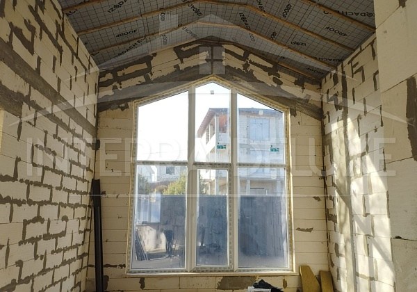 2-х этажный дом 70 м2 на участке 4 сотки в -Югрыба, Балаклавский район