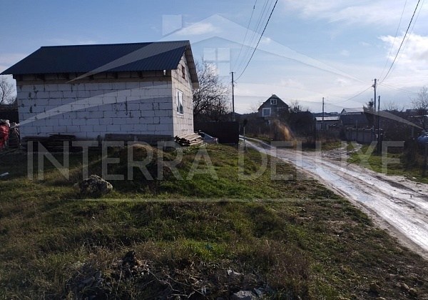 2-х этажный дом 70 м2 на участке 4 сотки в -Югрыба, Балаклавский район