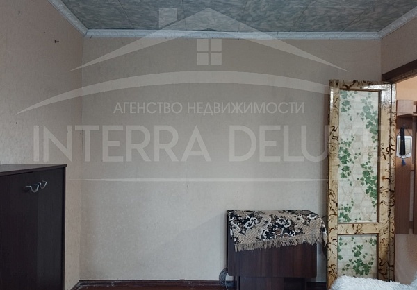 1-комнатная квартира 32м2, на 2/5 этаже дома. Расположена в г. Севастополь, Ленинский район, пр-кт Генерала Острякова