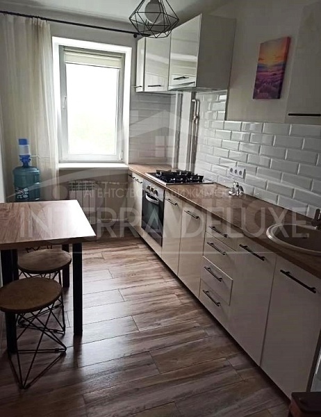 2-х комнатная квартира 60 м2, Ленинский район, ул. Генерала Хрюкина, 8А