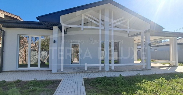 Дом 150 м2 на участке 4 сотки, Балаклавский район, СТ Электрон-2