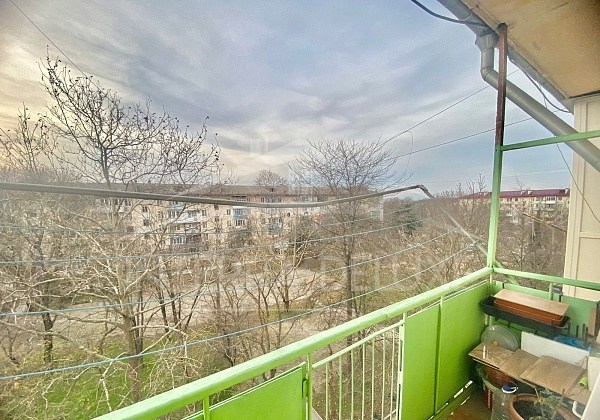 3-х комнатная квартира 56,5 м2 на 5/5 этаже в г. Севастополь, пр-т Генерала Острякова