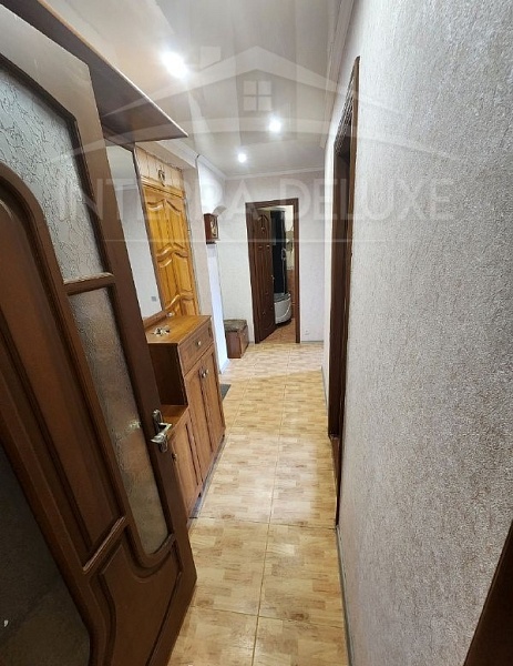 2-х комнатная квартира 55,7 м2, на 5/5 этаже дома в г. Севастополь, Гагаринский район, ул. Адмирала Фадеева 25А