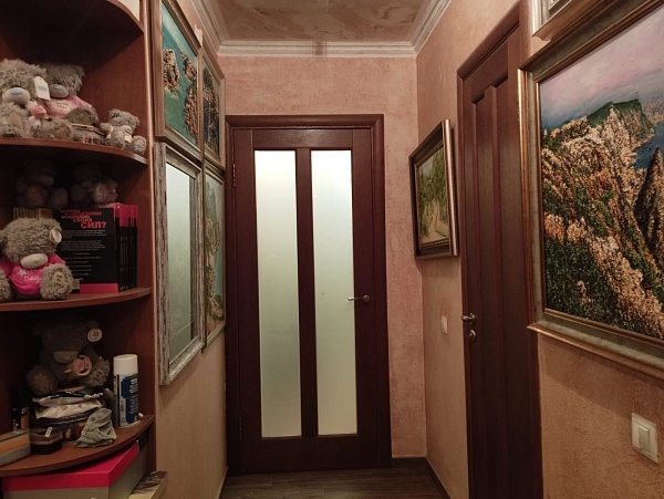 2-х комнатная квартира 65,3 м2 на 3/5 этаже в г. Севастополь, Гагаринский район, ул. Челнокова.