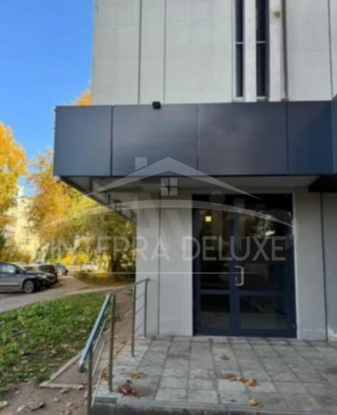 Коммерция 500 м2, Ленинский район, Хрюкина, 6