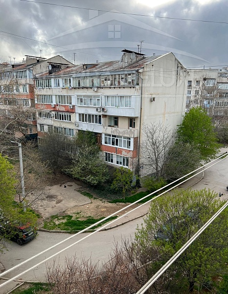 1-комнатная квартира 36 м2, на 5/5 этаже дома в г. Севастополь, Ленинский  район, пр-т Генерала Острякова