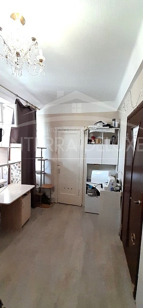 Двух комнатная квартира 46,1 м2 на 4/5 этаже, Ленинский район, ул. Хрусталева, 47