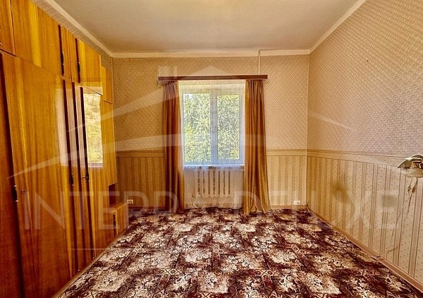 2х-этажный дом, 177 м2 на 12.5 сотках ИЖС, р-н Бахчисарайский, с. Долинное, ул. Садовая, д. 30