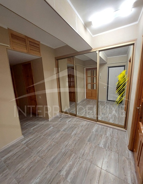 2х-комнатная квартира 56 м2 на 2/5 этаже, Ленинский район, пр-кт Генерала Острякова, 171