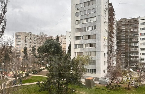 2-х комнатная квартира 62 м2 на 3/10 этаже, Ленинский район, пр. Генерала Острякова, 98