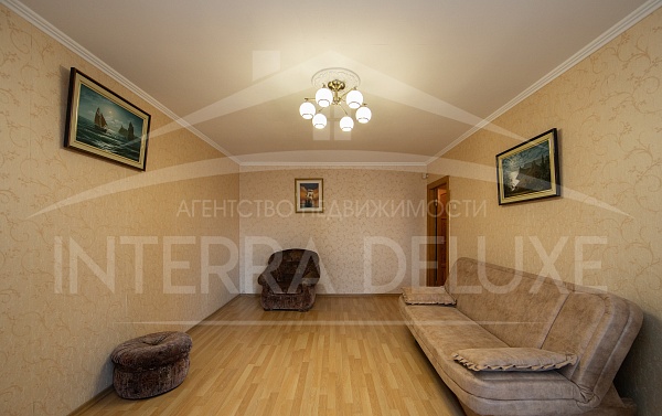 3-х комнатная квартира 69 м2 на 2/5 этаже, Ленинский район, ул. Кулакова, 38