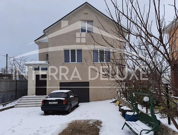 3-х этажный дом 250 м2 на участке 5 соток, Гагаринский район, ул. Эдельвейсовая