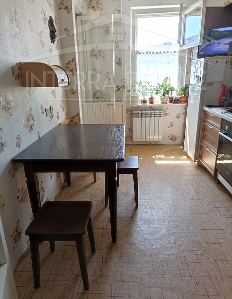 2-х комнатная квартира 62,4 м2 на 8/10 этаже дома в г. Севастополь ул. Косарева