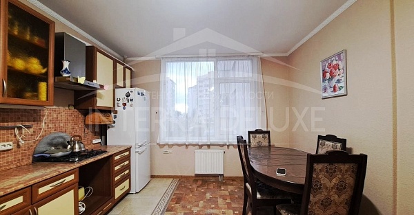 2-х комнатная квартира 80 м2 на 3/10 этаже, Нахимовский район, пр. Победы