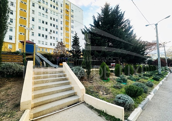 2-х комнатная квартира на 8/16 этаже, Гагаринский район, пр. Античный, 11