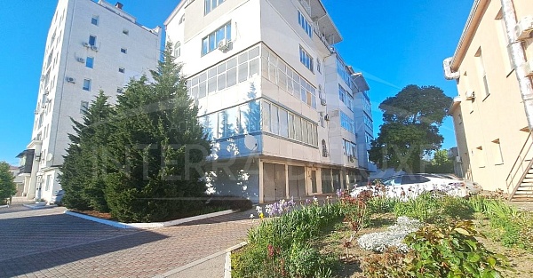 3-х комнатная квартира 157 м2 (двухуровневая), Ленинский район, ул. Щорса, 4