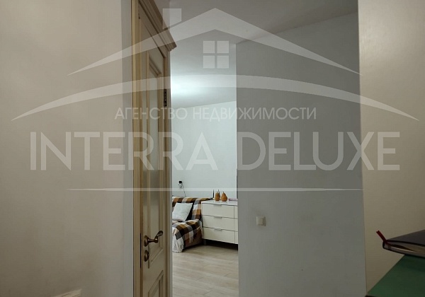 1-комнатная квартира 36 м2, на 5/5 этаже дома в г. Севастополь, Ленинский  район, пр-т Генерала Острякова